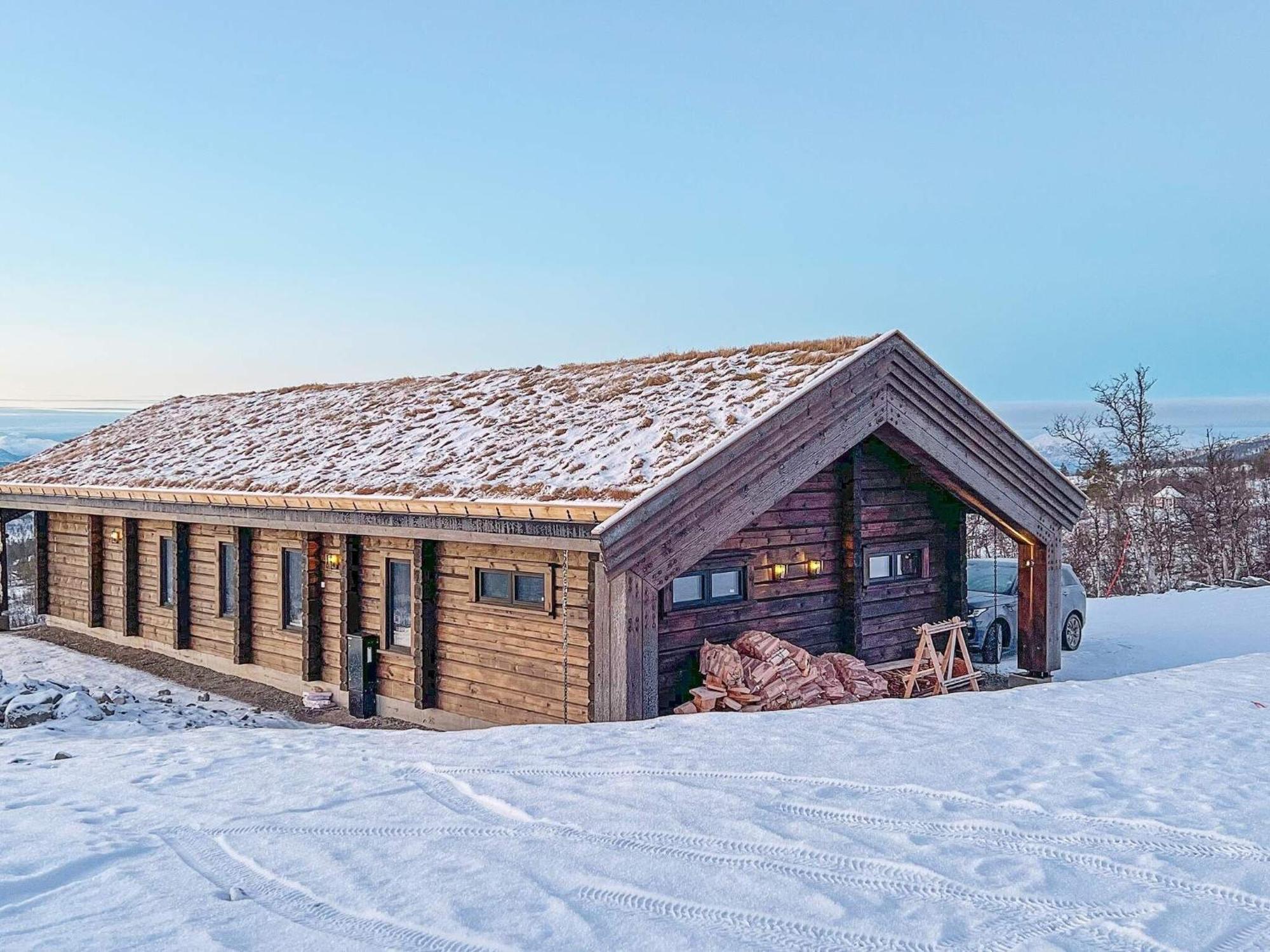 Holiday Home Moen Moen  ภายนอก รูปภาพ