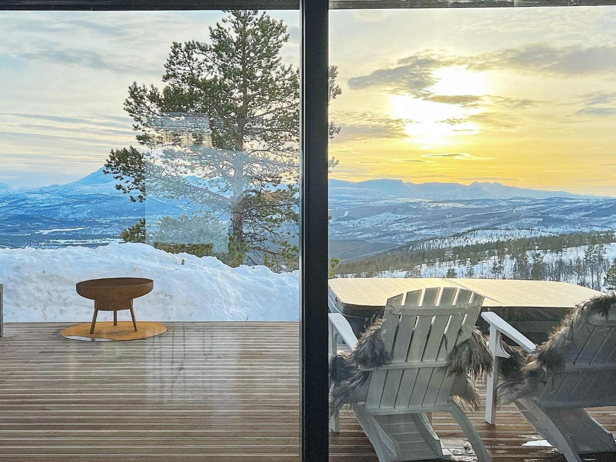 Holiday Home Moen Moen  ภายนอก รูปภาพ